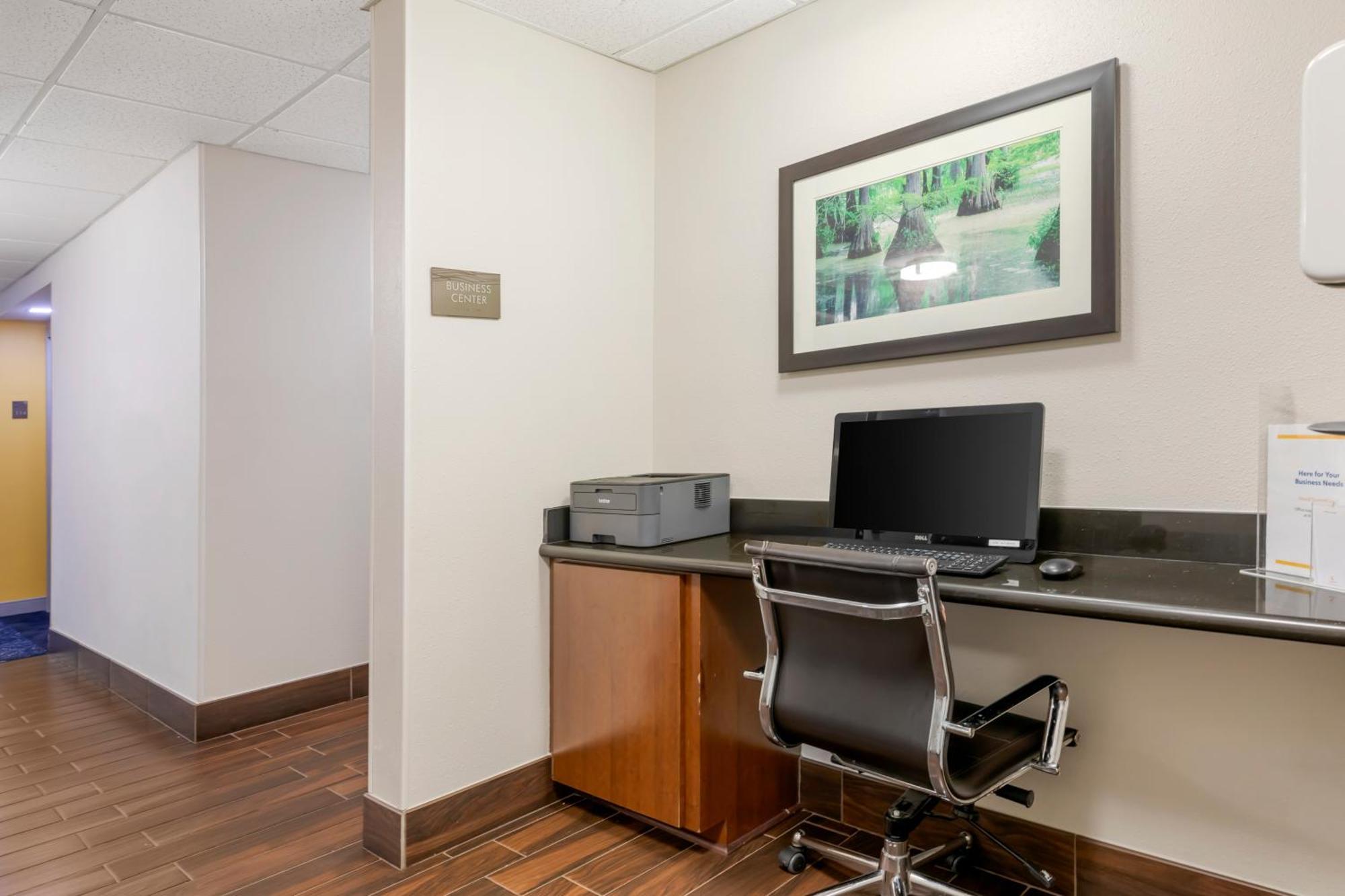 Comfort Inn & Suites Covington - Mandeville Dış mekan fotoğraf