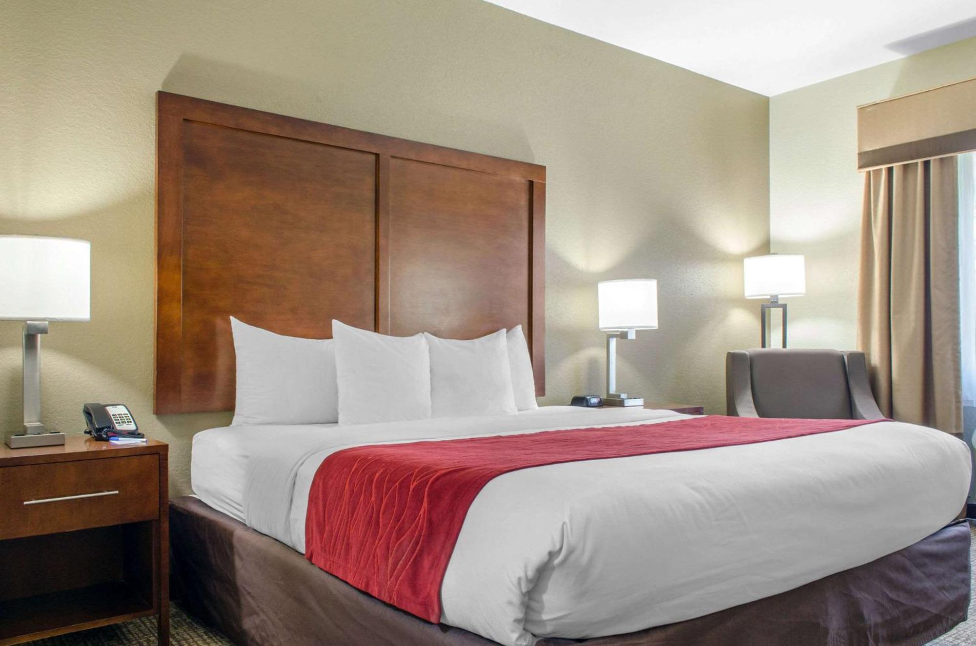Comfort Inn & Suites Covington - Mandeville Dış mekan fotoğraf